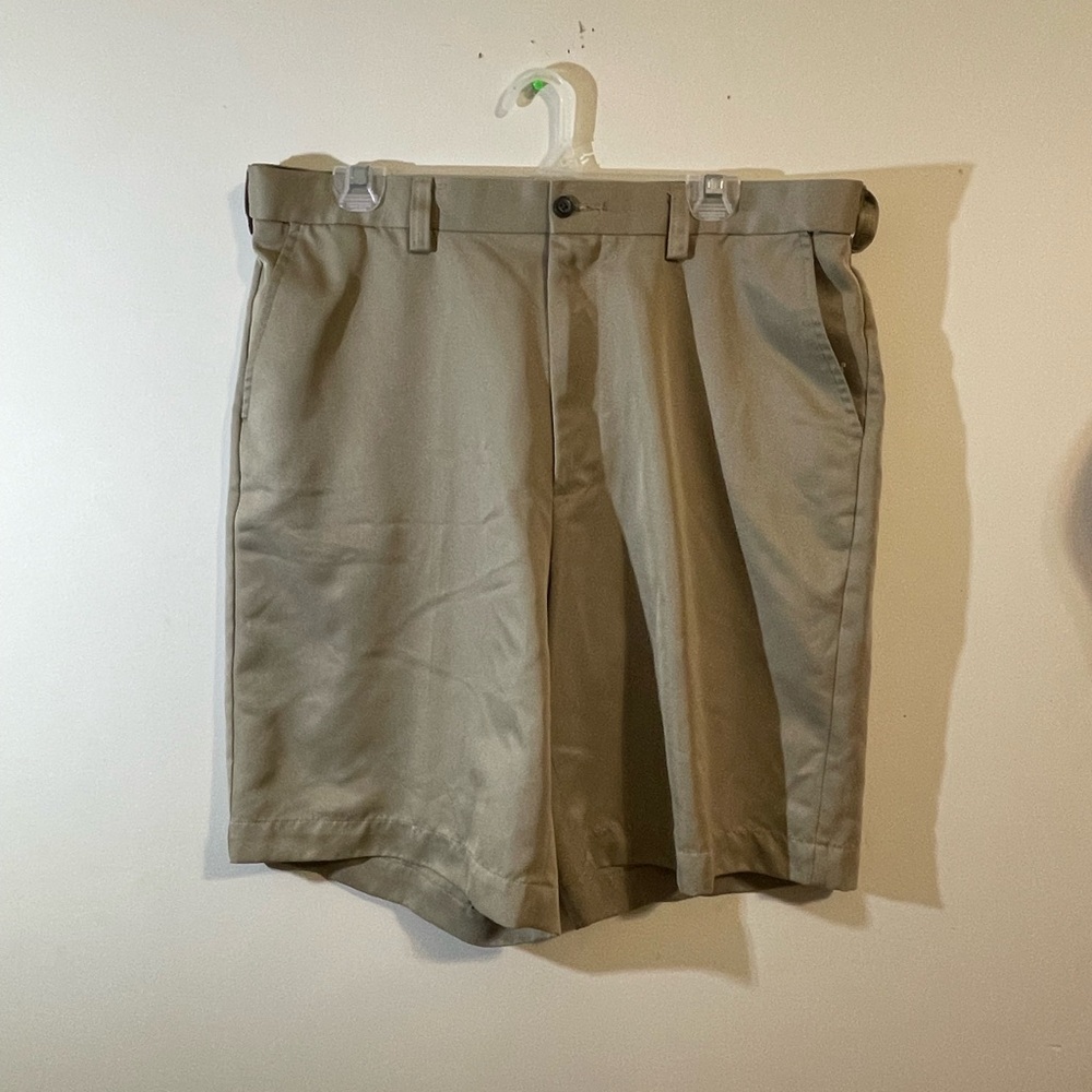 Pro Tour men's khaki shorts size‎ 36 flat front front/back pockets 10" inseam